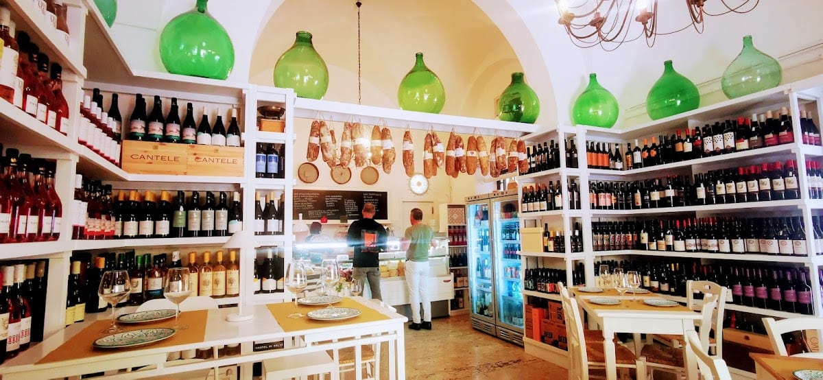 La bottega del corso — ambiente